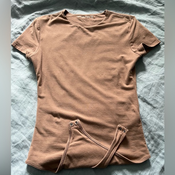 Short- sleeved Cotton Seamless Fabric Crew Bodysuit - Picture 2 of 5